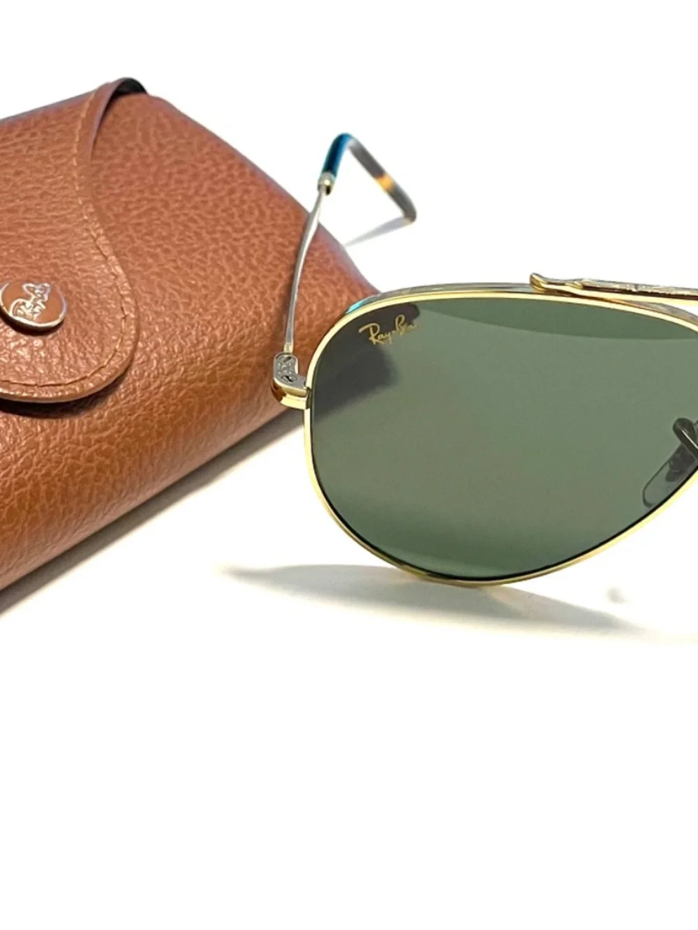 Ray-Ban excellent comes